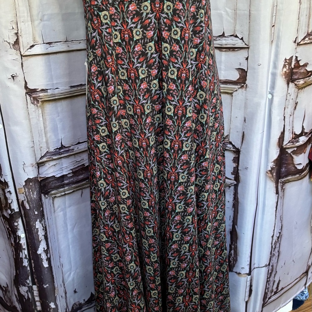 LuLaRoe soft red and black Maxi A-Line S…